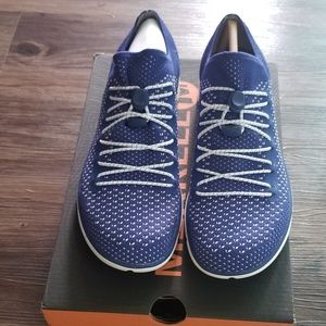 Merrell Women's Zoe sojourn knit Q2 Sneaker 6/ 6.5